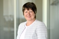 Porträt Petra Nies